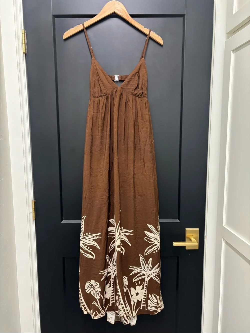 Abercrombie & Fitch Brown Bra Free Clasp Back Flowy Maxi Dress Palm Tree